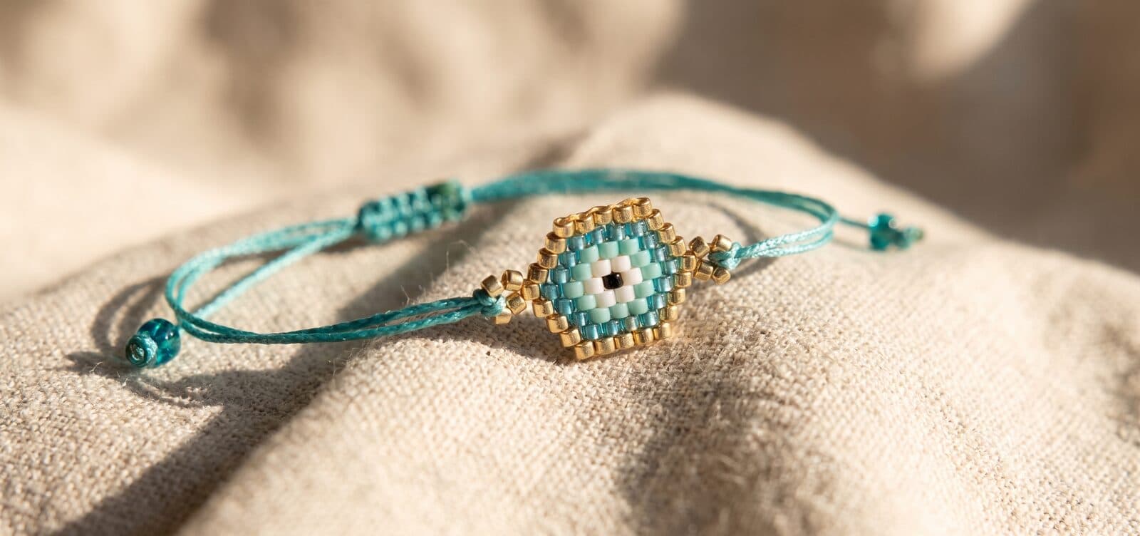 Pulsera Mini Ojo Turco Turquesa en cristal miyuki - Amara Accesorios