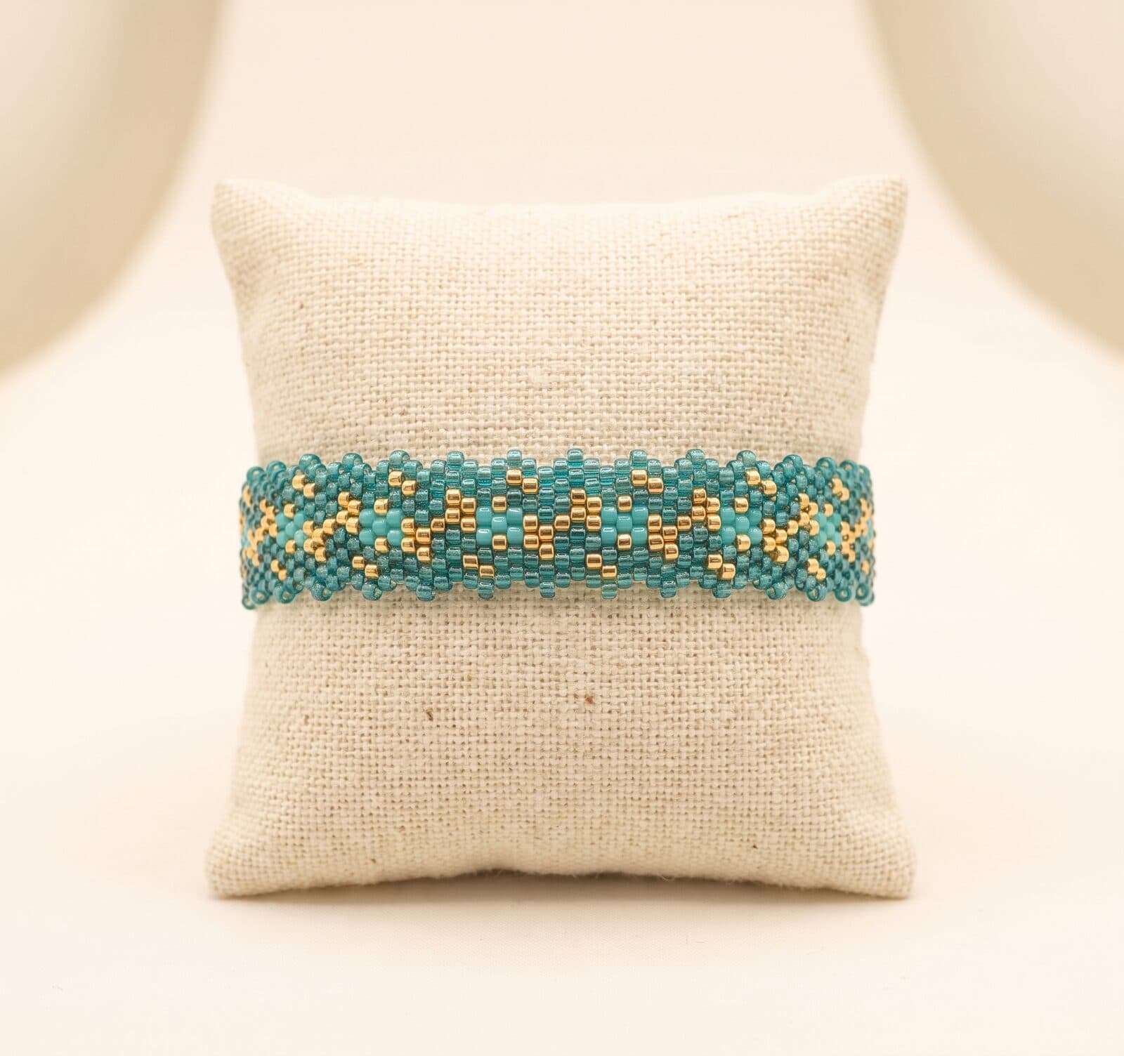 Pulsera Zipp Turquesa en cristal miyuki - Amara Accesorios