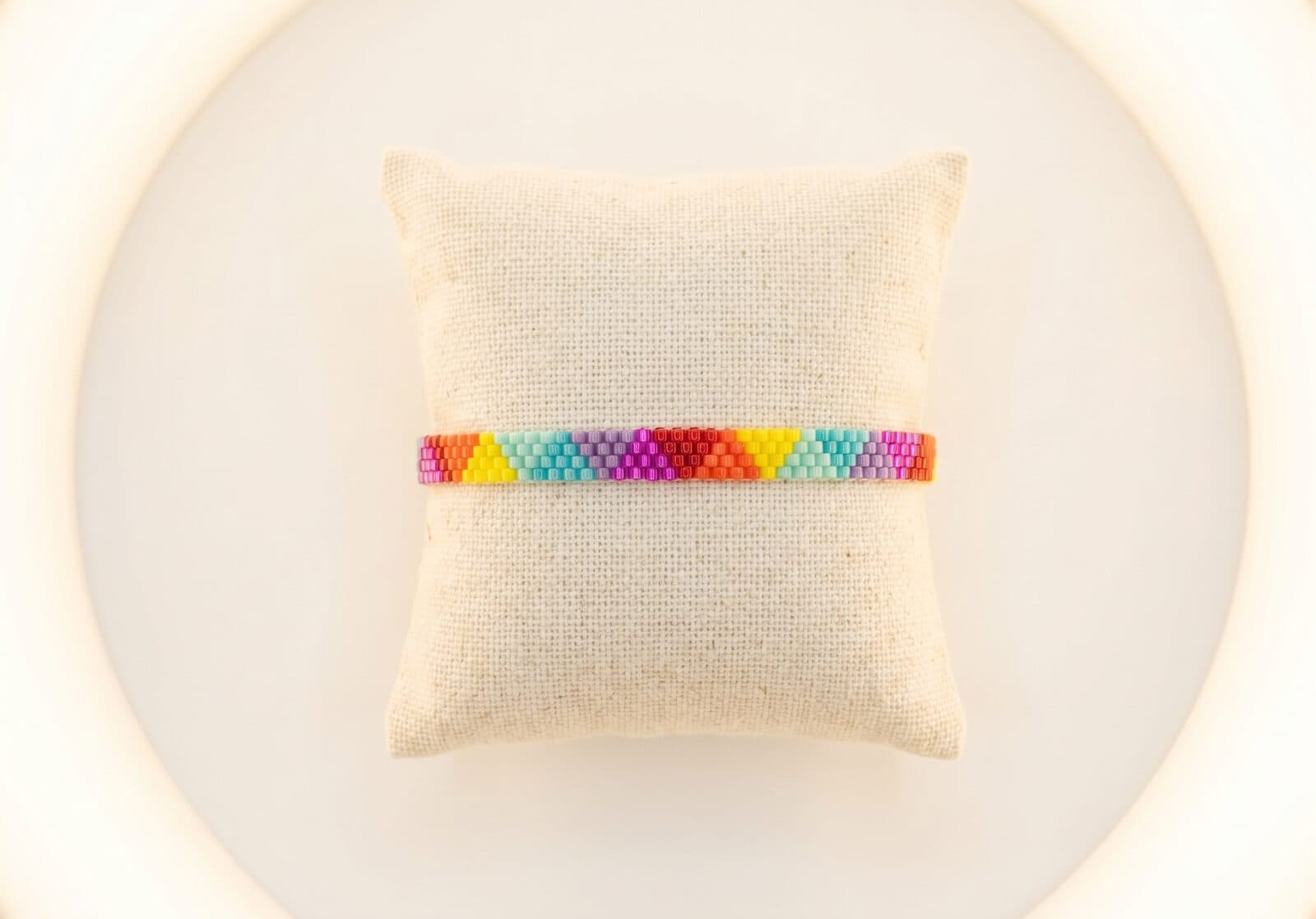 Pulsera Triángulos Vivos en cristal miyuki - Amara Accesorios