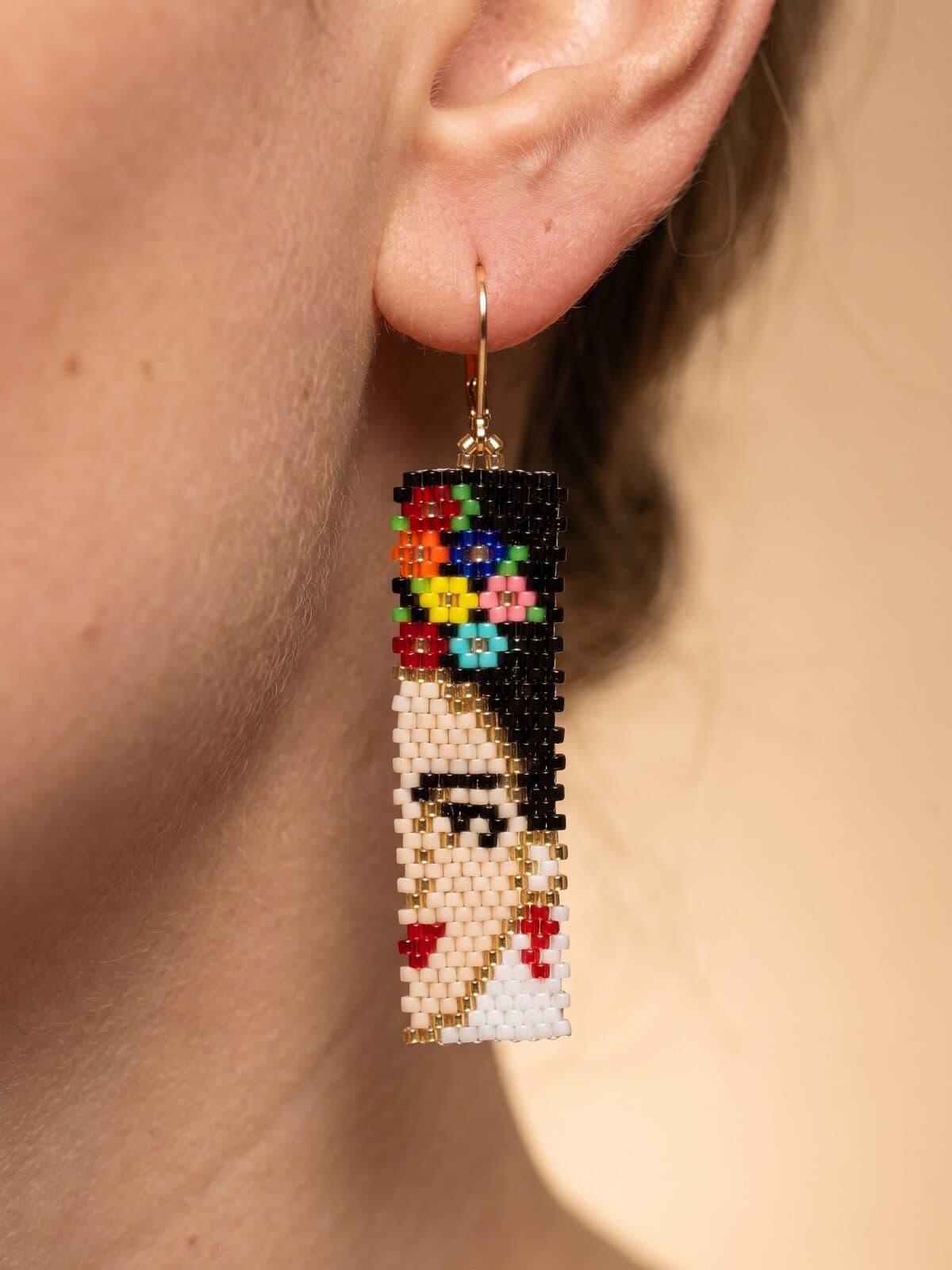 Arete Frida Kahlo en cristal miyuki - Amara Accesorios