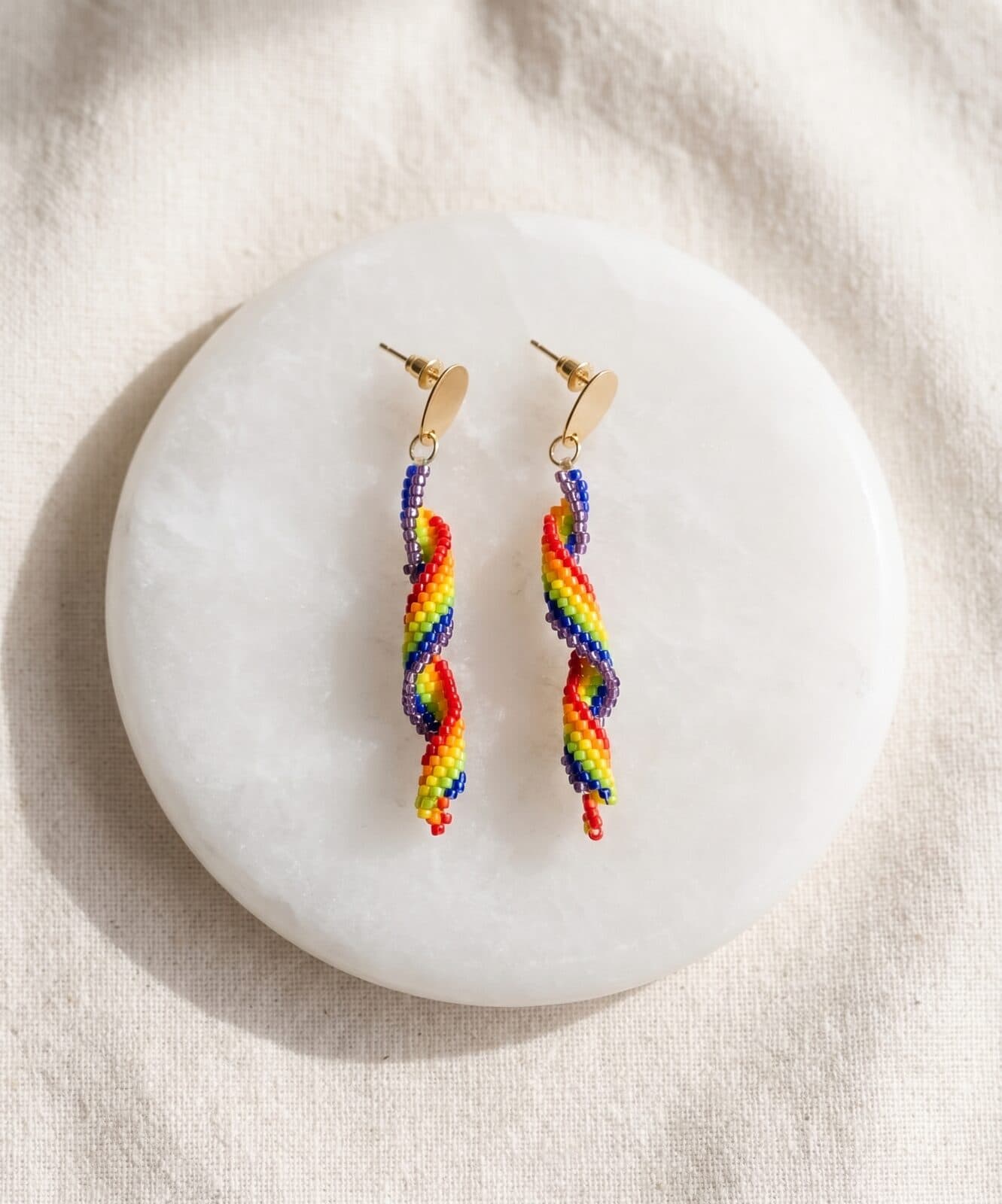 Arete Prisma en cristal miyuki - Amara Accesorios