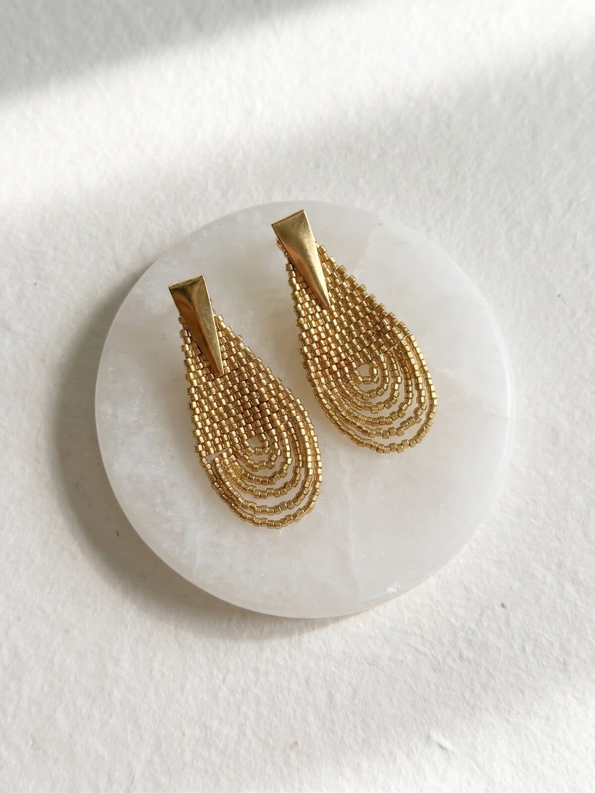Arete Lazos de Sol en cristal miyuki - Amara Accesorios